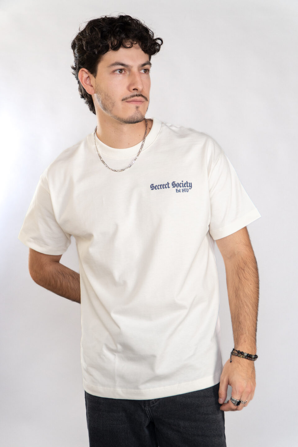 CAMISETA MASC CRUDO -