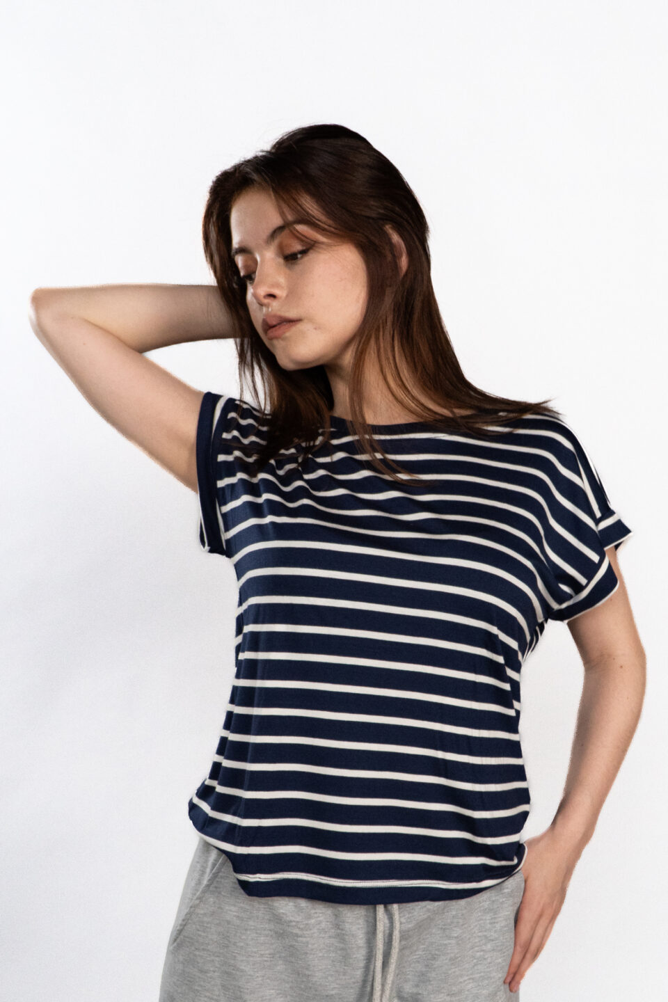CAMISETA FEM NEGRO/CRUDO -