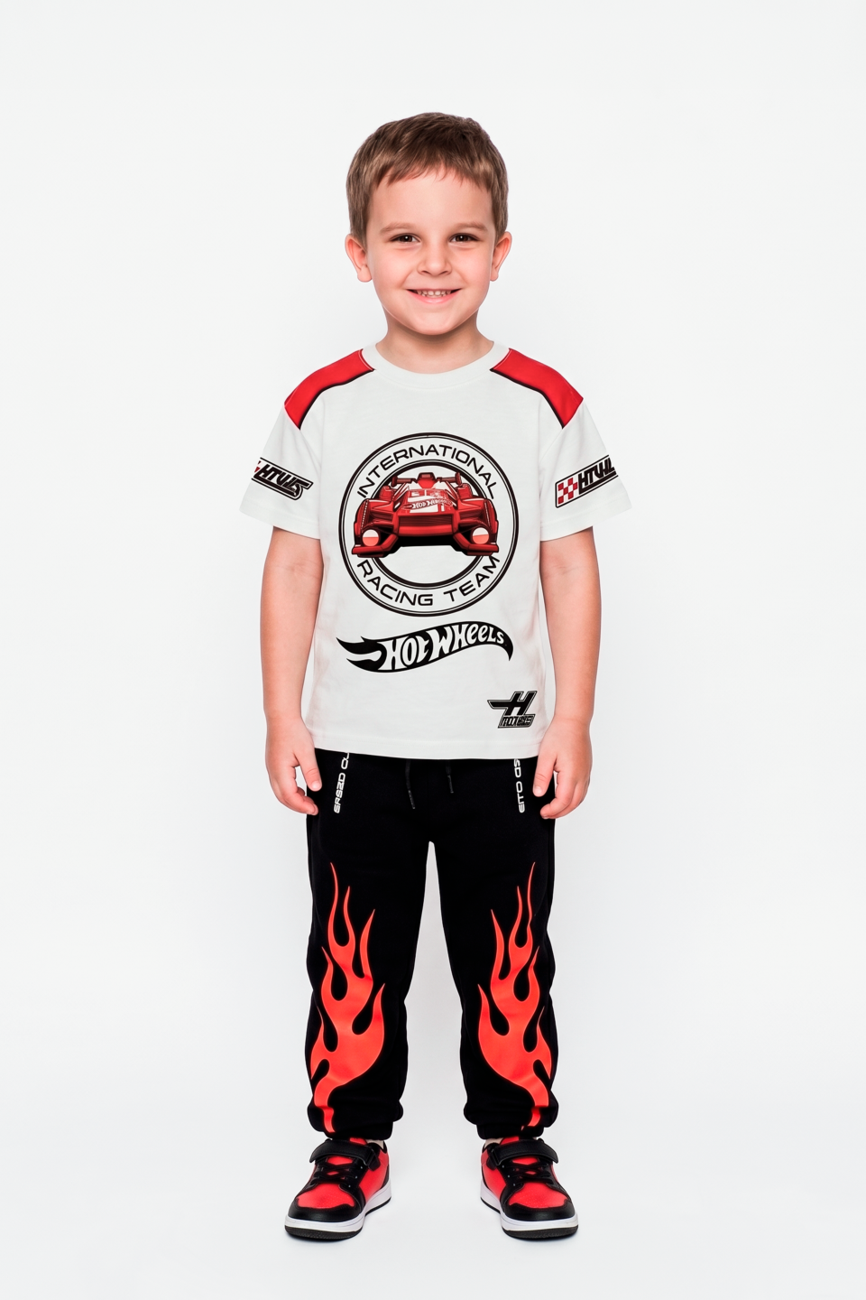 JOGGER NIÑO NEGRO -
