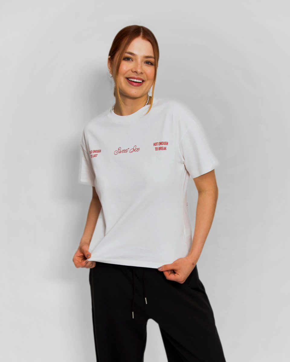 CAMISETA FEME CRUDO -